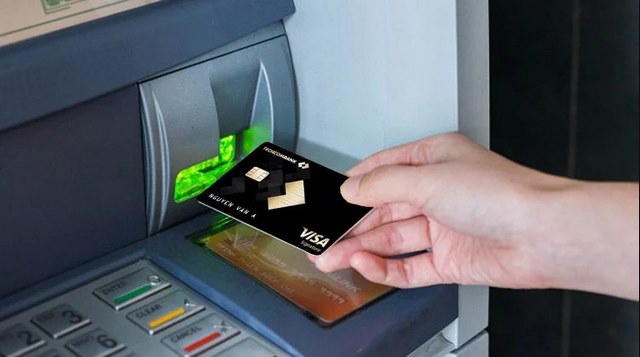 rút tiền thẻ tín dụng techcombank
